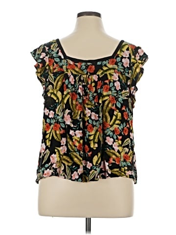 Jessica Simpson Short Sleeve Blouse (view 2)