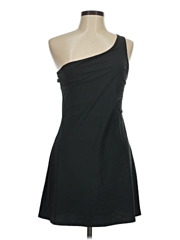 Abercrombie & Fitch Cocktail Dress (view 1)