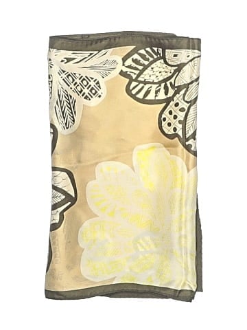 Adrienne Vittadini Scarf (view 2)