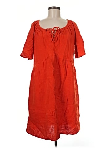 Old Navy Casual Dress (view 1)