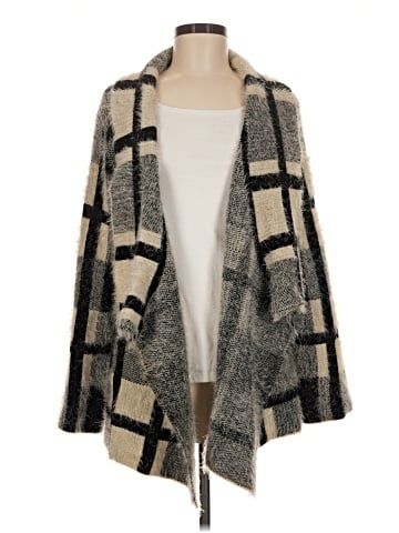 Sisters Cardigan (view 1)