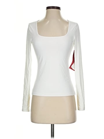 Abercrombie & Fitch Long Sleeve T-Shirt (view 1)