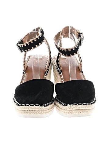 Crown Vintage Wedges (view 2)