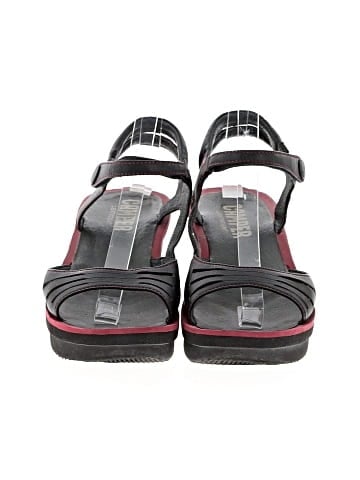 Camper Wedges (view 2)