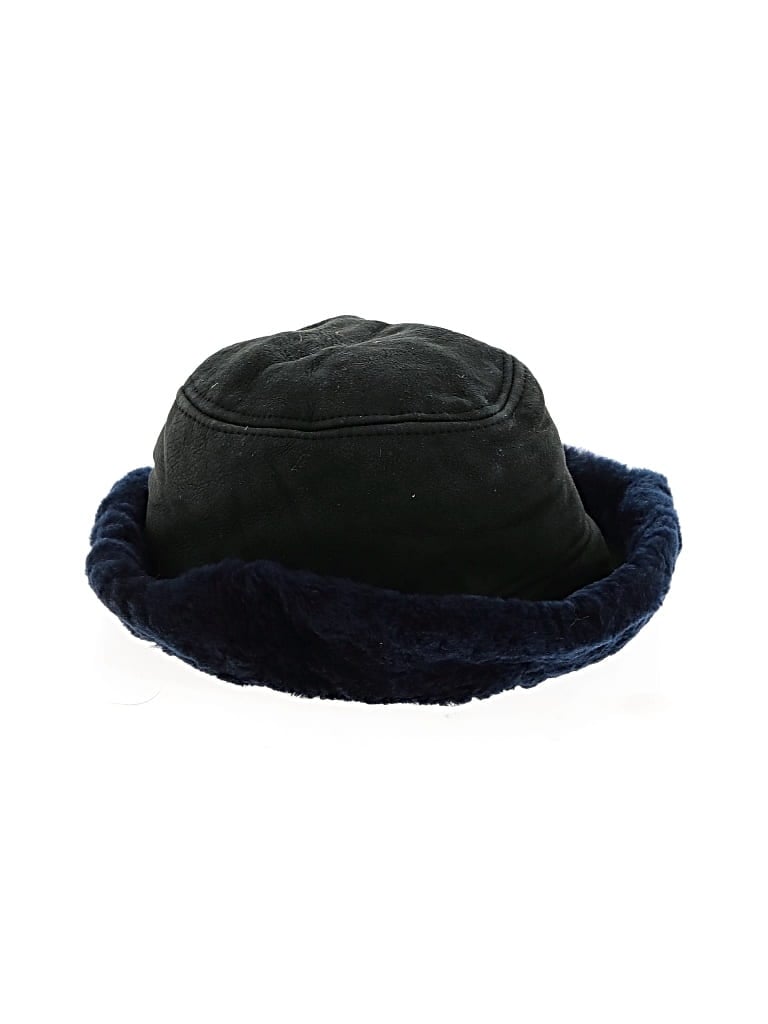 Pre-owned Surell Winter Hat In Black