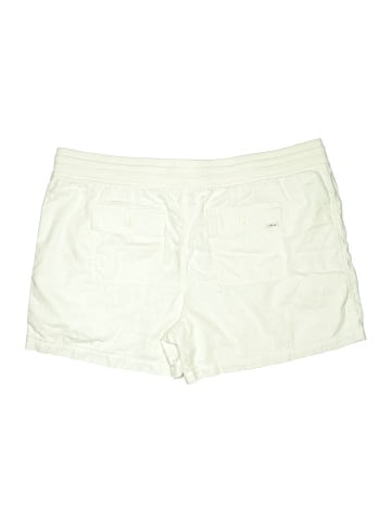 Orvis Khaki Shorts (view 2)