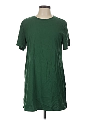 Old Navy Casual Dress (view 1)