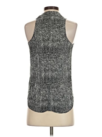 Bella Luxx Sleeveless Button-Down Shirt (view 2)