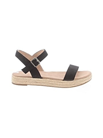 Old Navy Sandals (view 1)