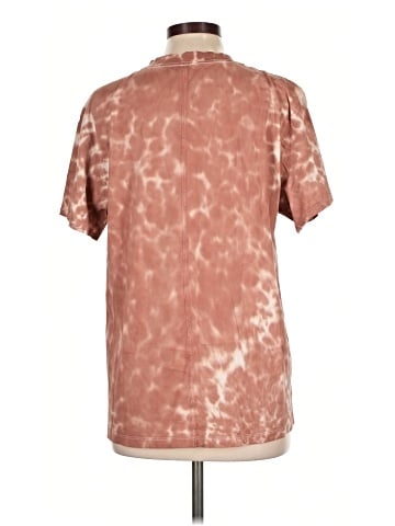 Lululemon Athletica Short Sleeve T-Shirt (view 2)