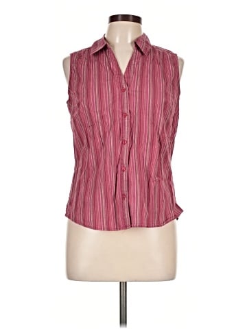 St. John's Bay Sleeveless Button-Down Shirt (view 1)