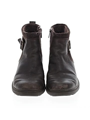 Ugg Ankle Boots (view 2)