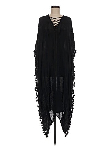 Walter Baker Poncho (view 1)