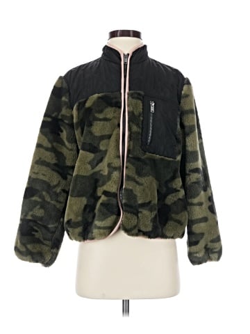 Rails Fleece (view 1)