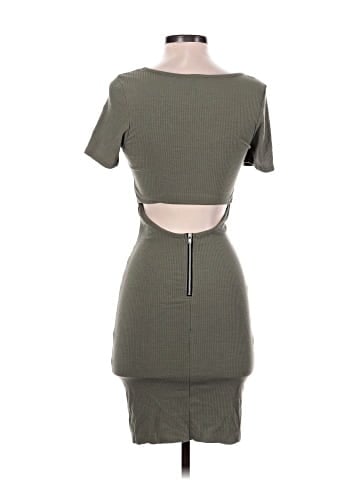UK 2 LA Casual Dress (view 2)