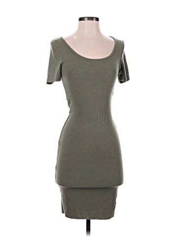 UK 2 LA Casual Dress (view 1)