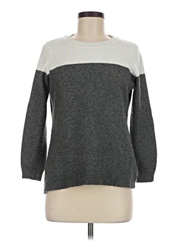Elizabeth & Clarke Pullover Sweater (view 1)