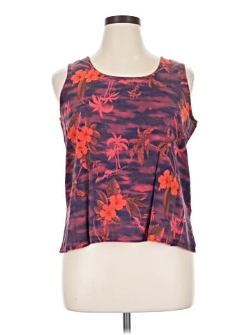 Tianello Sleeveless T-Shirt (view 1)