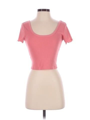 Forever 21 Short Sleeve T-Shirt (view 1)
