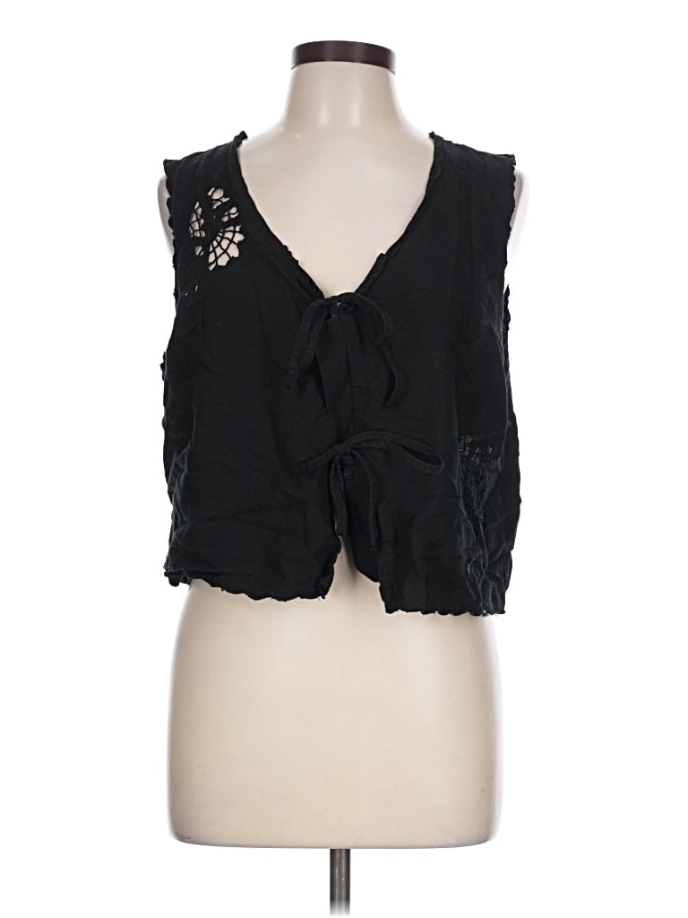 Pre-owned Universal Thread Sleeveless Blouse In Black