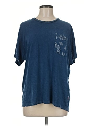 Urban Outfitters Short Sleeve T-Shirt (view 1)