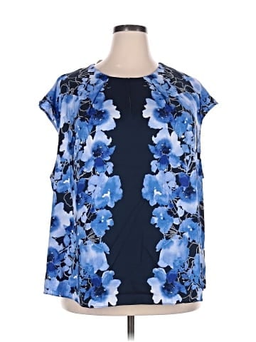 The Limited Sleeveless T-Shirt (view 1)