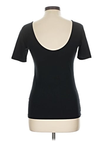 Forever 21 Short Sleeve T-Shirt (view 2)