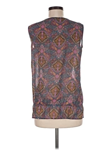 Quintessential Sleeveless Blouse (view 2)