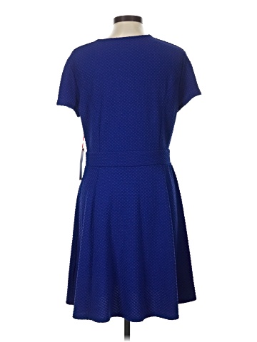Elle Casual Dress (view 2)