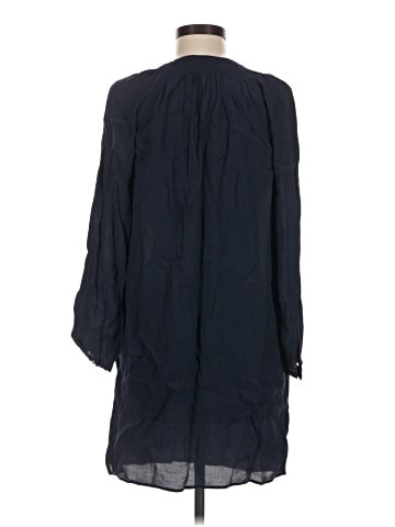 Banana Republic 3/4 Sleeve Henley (view 2)