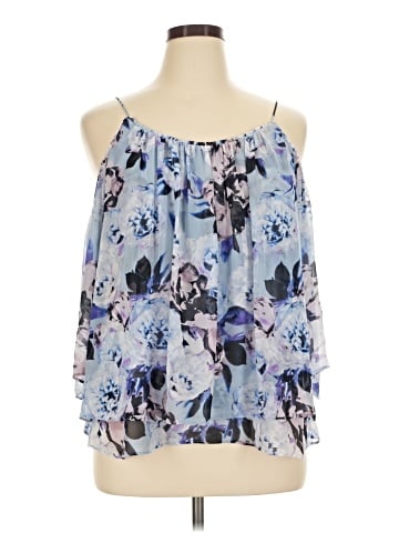 Jennifer Lopez Sleeveless Blouse (view 1)