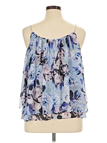 Jennifer Lopez Sleeveless Blouse (view 2)
