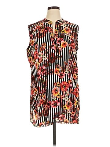 Cha Cha Vente Sleeveless Blouse (view 1)