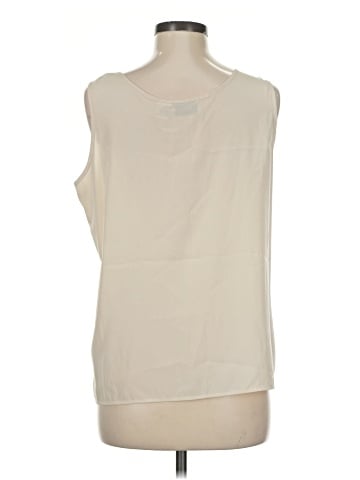 Apparenza Sleeveless T-Shirt (view 2)