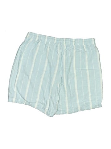 Gloria Vanderbilt Shorts (view 2)