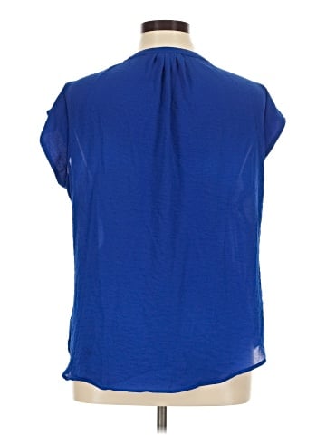 Liz Claiborne Short Sleeve Blouse (view 2)
