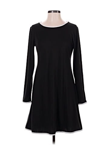 Annalee + Hope Casual Dress (view 1)