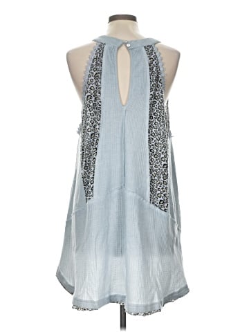 Pol Sleeveless Blouse (view 2)