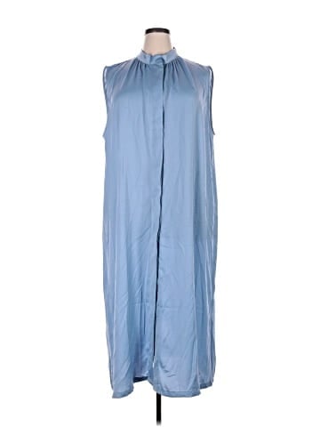 H&M Casual Dress (view 1)