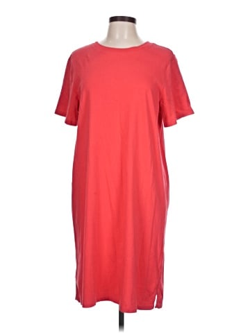 Old Navy Casual Dress (view 1)