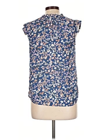 Monteau Sleeveless T-Shirt (view 2)