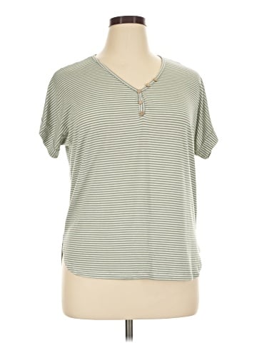 Staccato Short Sleeve Henley (view 1)