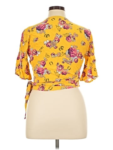 ModCloth Short Sleeve Blouse (view 2)