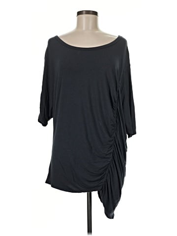 Easel 3/4 Sleeve Top (view 1)