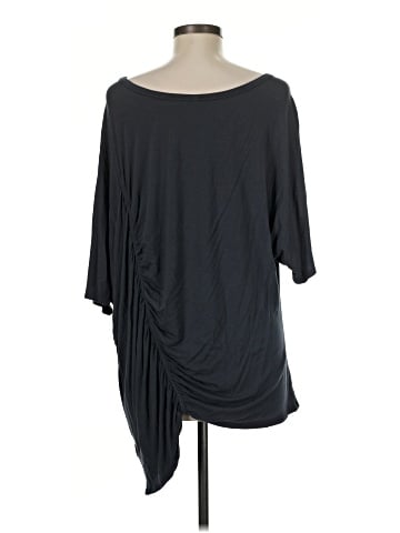 Easel 3/4 Sleeve Top (view 2)