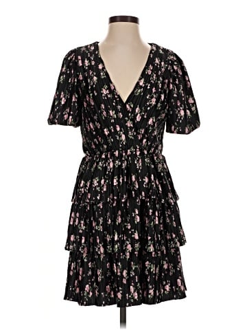 WAYF Casual Dress (view 1)