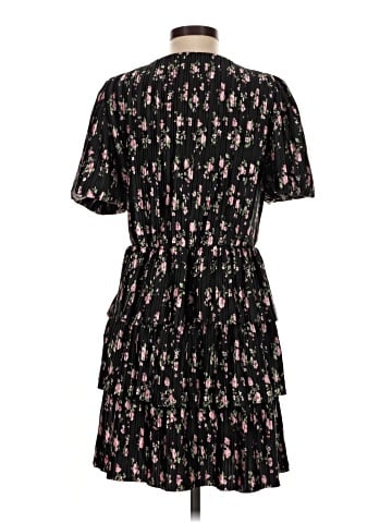 WAYF Casual Dress (view 2)