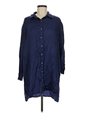 Forever 21 3/4 Sleeve Button-Down Shirt (view 1)