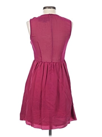 Hanii Y Casual Dress (view 2)