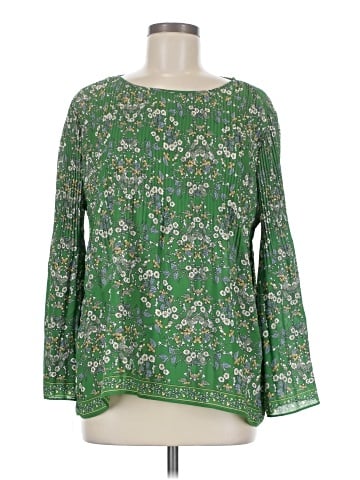 Max Studio 3/4 Sleeve T-Shirt (view 1)